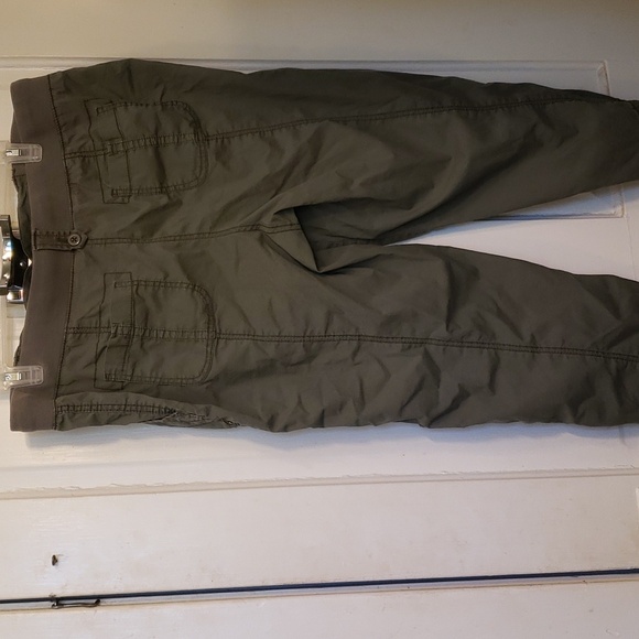 Capris - Picture 4 of 6